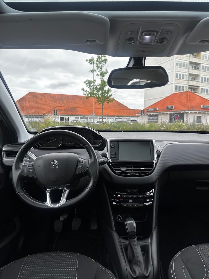 Peugeot 208 1,6 BlueHDi 100 Allure 5d