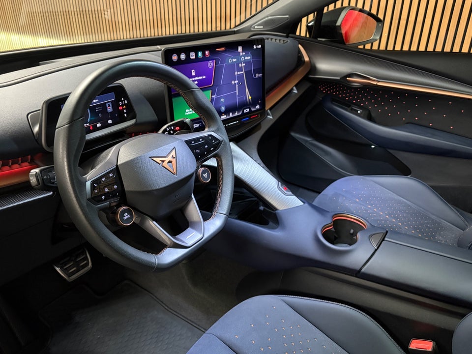 Cupra Tavascan 77 Adrenaline 5d