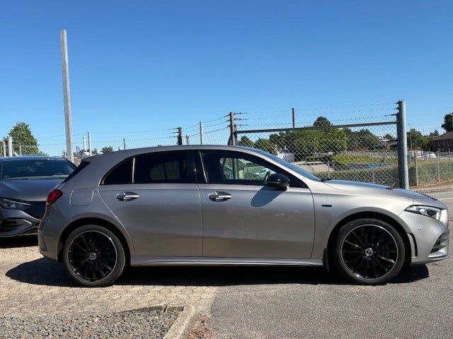 Mercedes A250 e 1,3 AMG Line aut. 5d