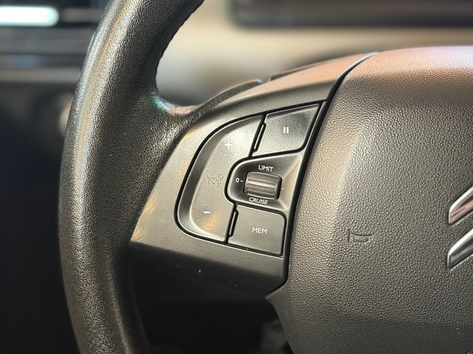 Citroën C4 Cactus 1,2 PureTech 110 SkyLine 5d