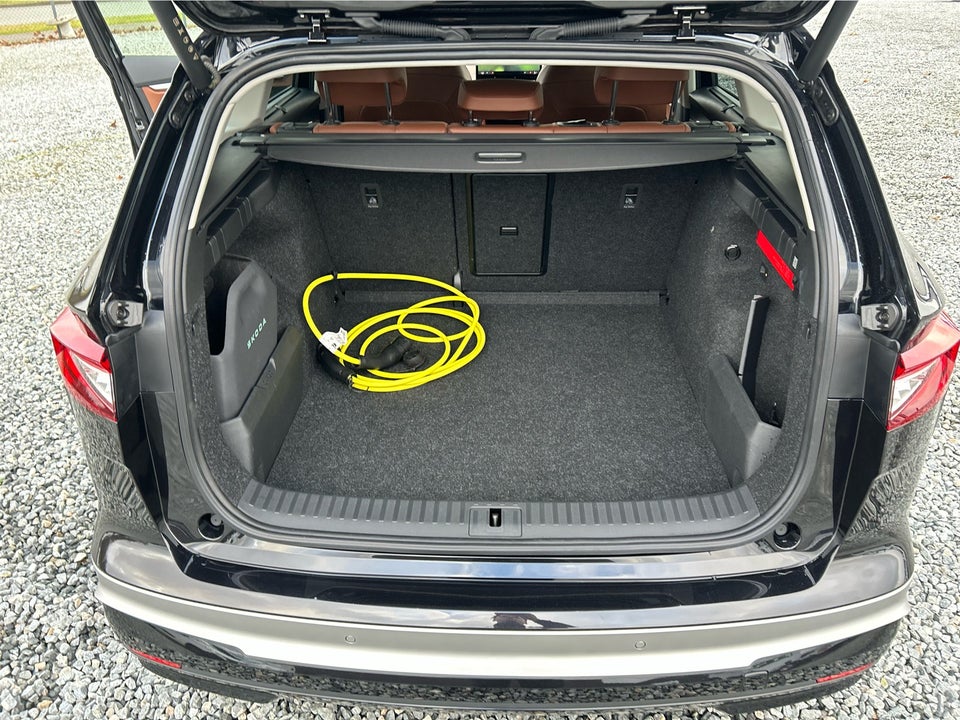 Skoda Enyaq 85 iV Advanced 5d