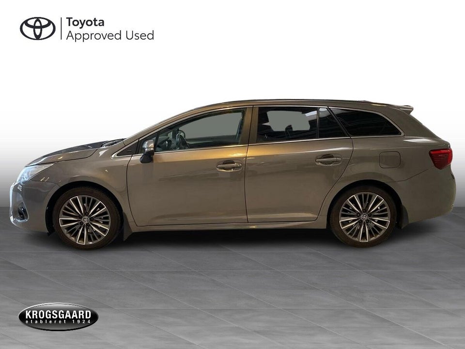 Toyota Avensis 1,8 VVT-i T2 Selected Touring Sports MDS 5d