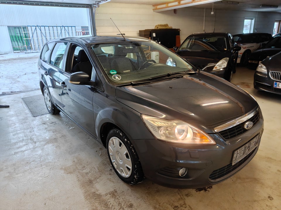 Ford Focus 1,6 Trend Collection stc. 5d