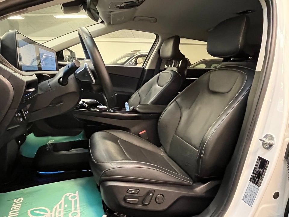 Kia EV6 77 Long Range 5d