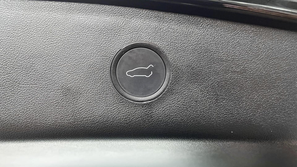 Tesla Model 3 RWD 4d