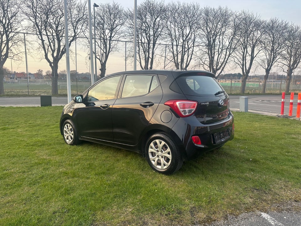 Hyundai i10 1,25 Style 5d