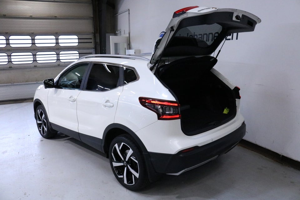 Nissan Qashqai 1,3 Dig-T 140 Tekna+ 5d