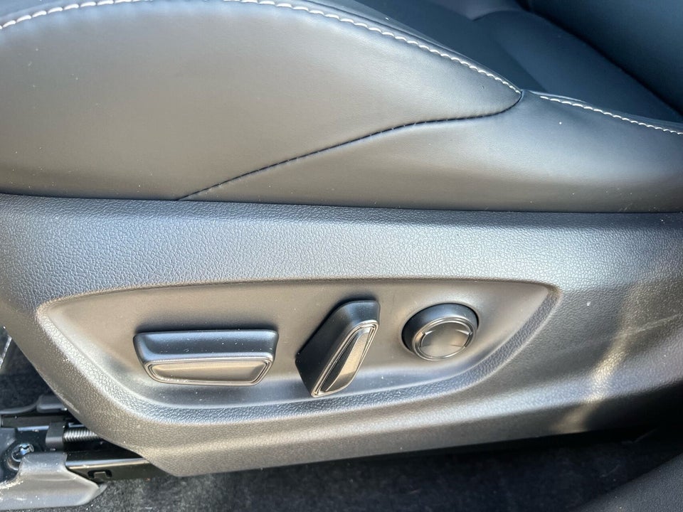 Toyota bZ4X 73 Executive AWD 5d