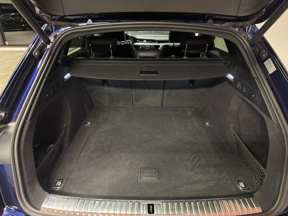 Audi e-tron 55 S-line quattro 5d