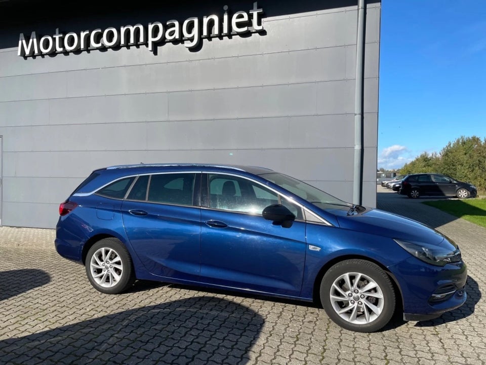 Opel Astra 1,2 T 110 Elegance Sports Tourer 5d