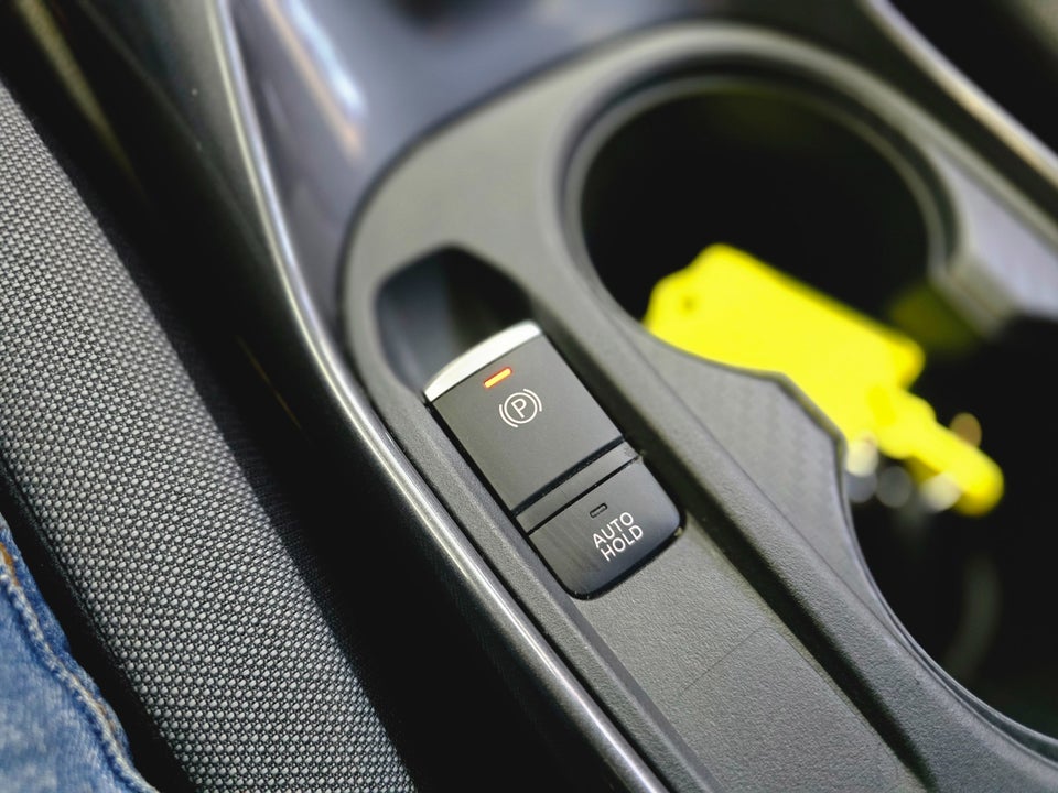 Nissan Juke 1,0 Dig-T 114 N-Connecta DCT 5d
