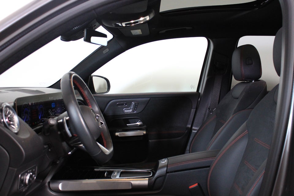 Mercedes EQB250+ AMG Line 5d