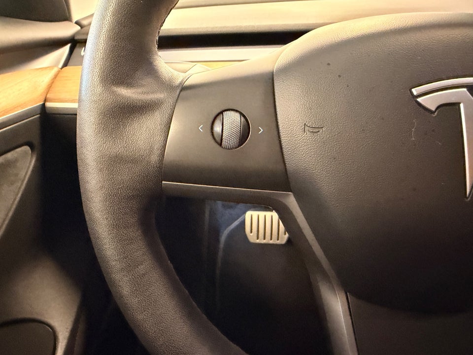 Tesla Model 3 Performance AWD 4d