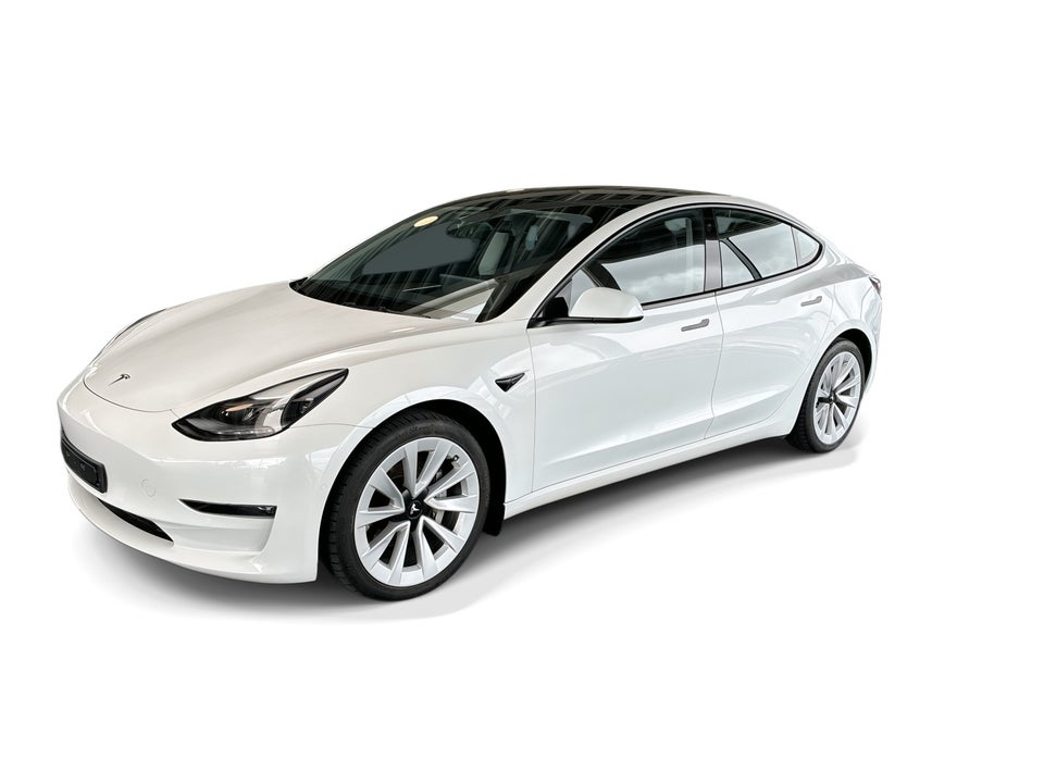 Tesla Model 3 Long Range AWD 4d