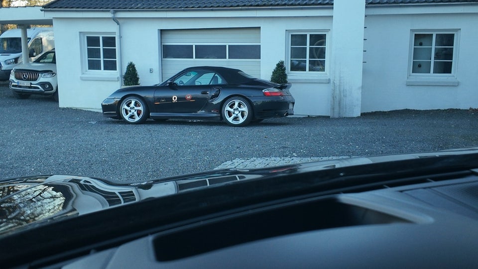 Porsche Taycan 4S Performance+ 4d