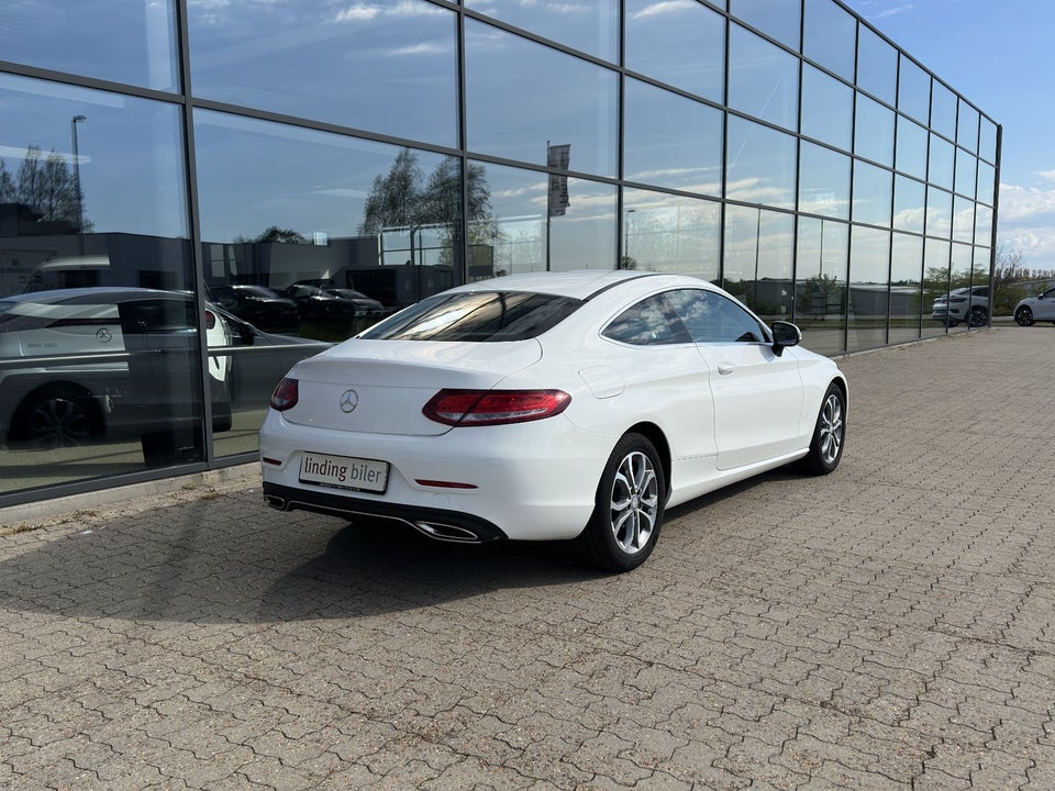 Mercedes C200 2,0 Coupé aut. 2d