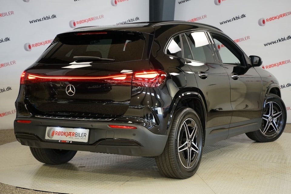 Mercedes EQA350 AMG Line Premium 4Matic 5d