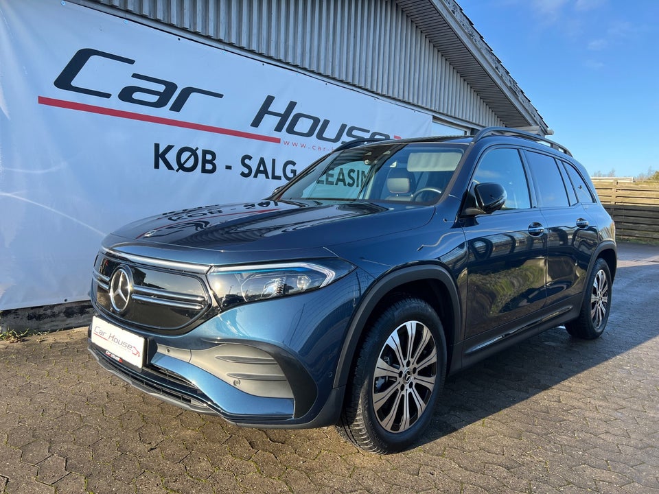 Mercedes EQB250 AMG Line 5d