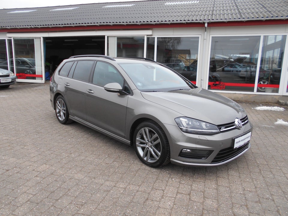 VW Golf VII 2,0 TDi 150 R-line Variant DSG BMT 5d