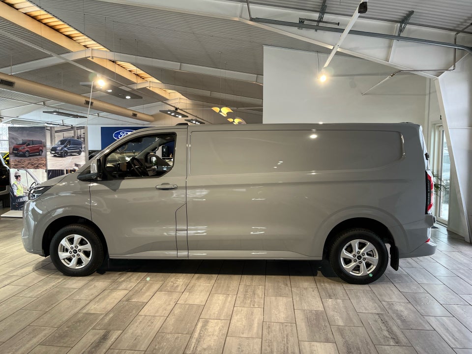 Ford E-Transit Custom 320L 64 Limited