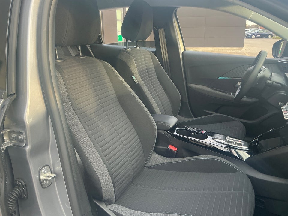 Peugeot e-208 50 Style 5d