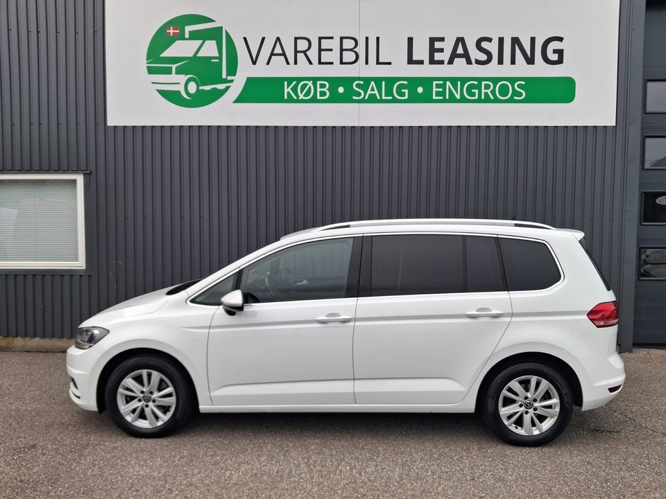 VW Touran 2,0 TDi 150 Highline DSG Van 5d