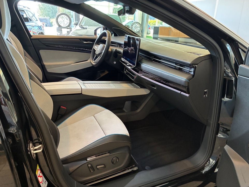 VW ID.7 77 Style 5d