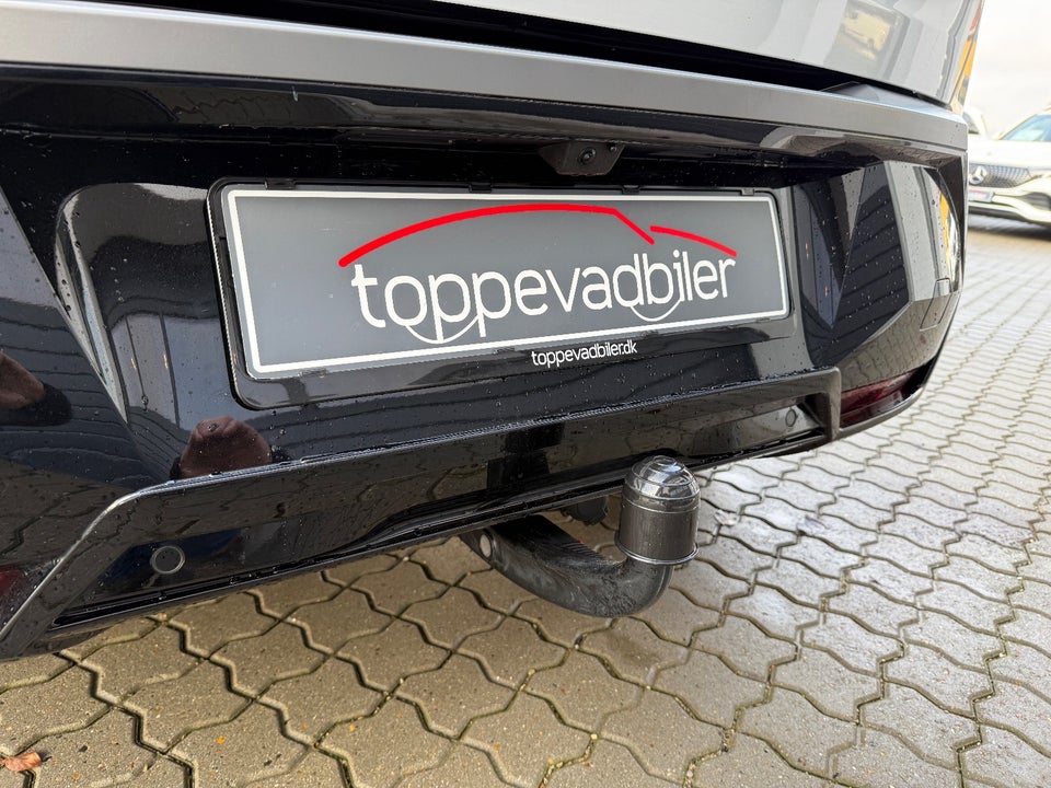 Peugeot e-3008 77 GT Pack 5d