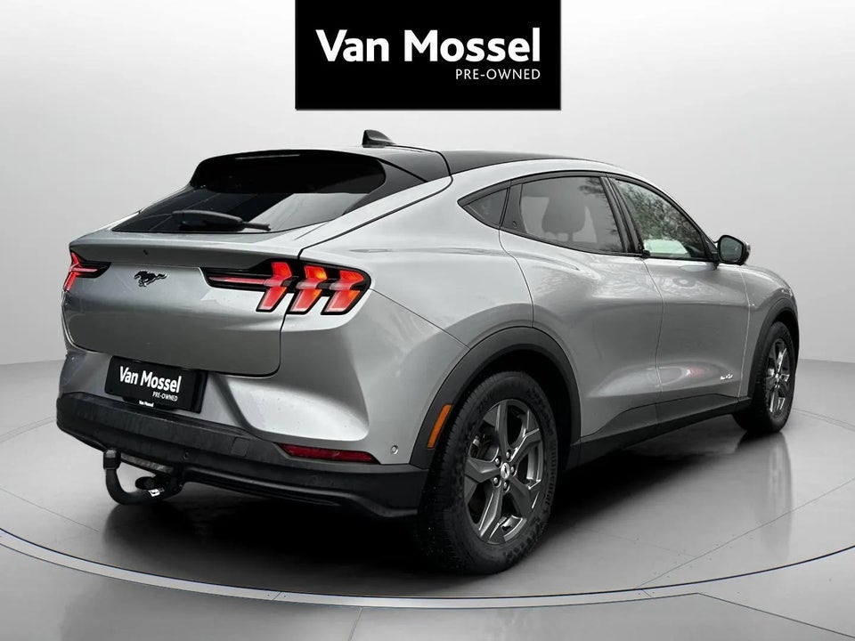 Ford Mustang Mach-E 75 Standard Range 5d
