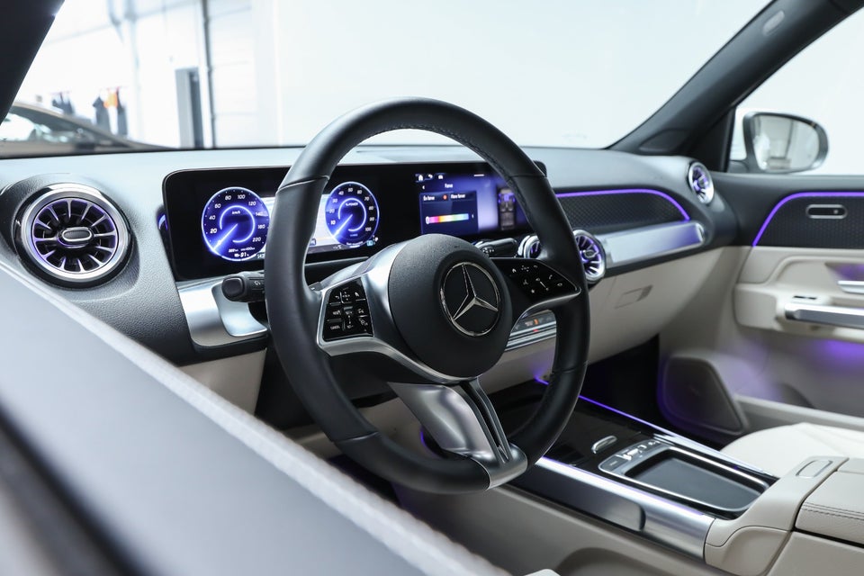 Mercedes EQB350 Progressive Advance Plus 4Matic 5d