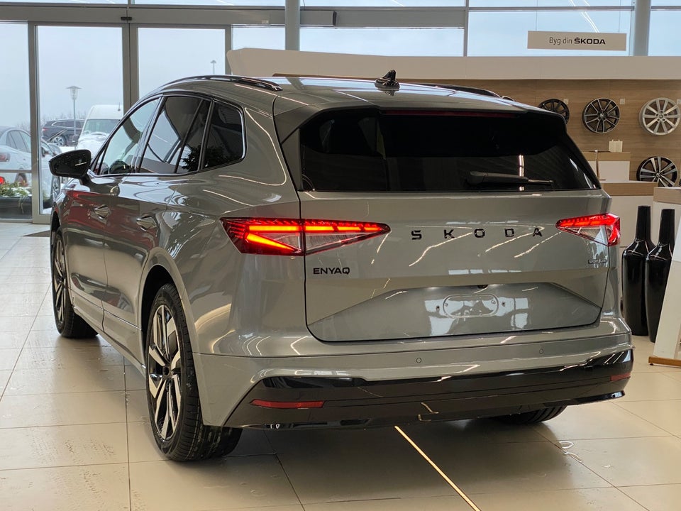 Skoda Enyaq 85 iV Sportline Advanced 5d