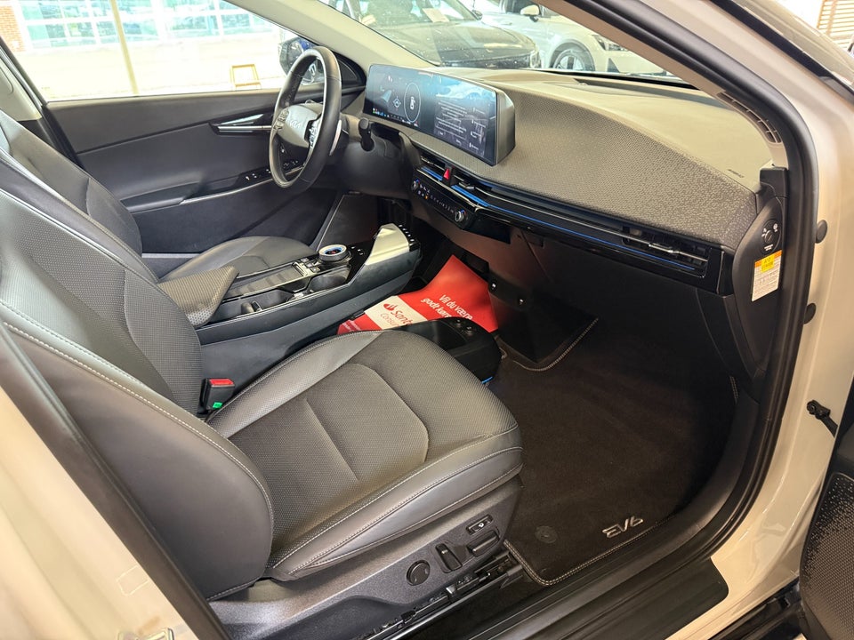 Kia EV6 77 Long Range Performance Upgrade AWD 5d