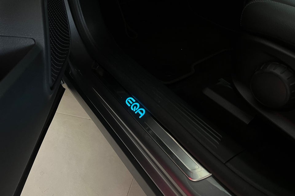 Mercedes EQA250+ Progressive 5d