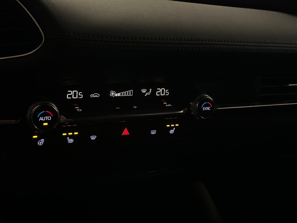 Mazda 3 2,0 SkyActiv-G 122 Sky Tech aut. 5d