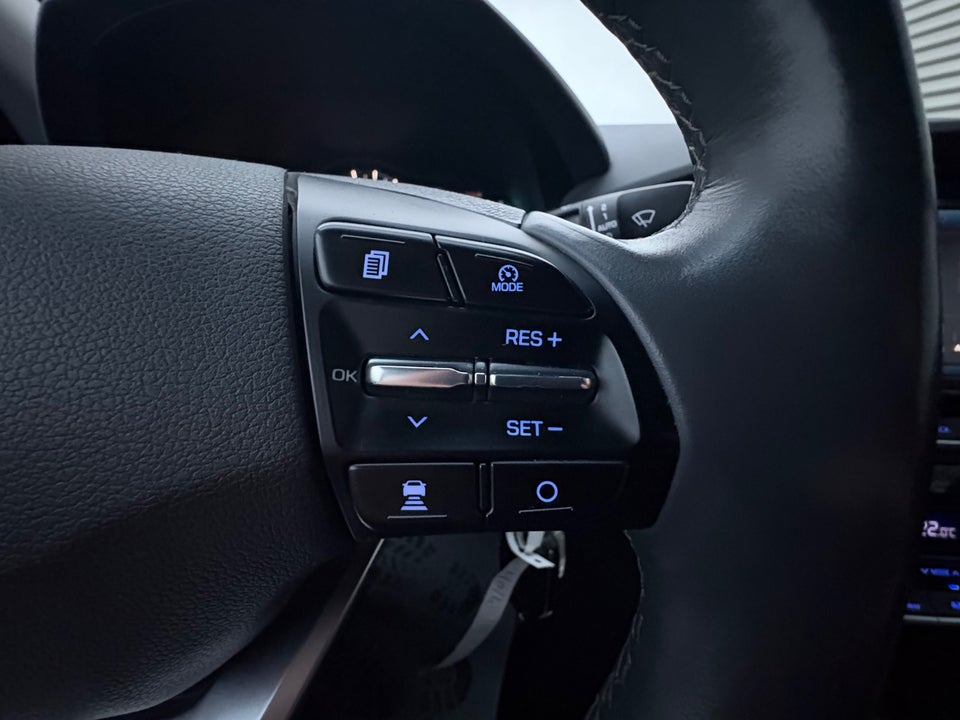 Hyundai Ioniq 1,6 PHEV Trend DCT 5d