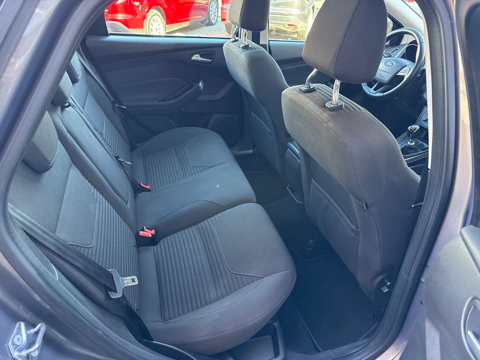 Ford Focus 1,0 SCTi 125 Titanium stc. 5d