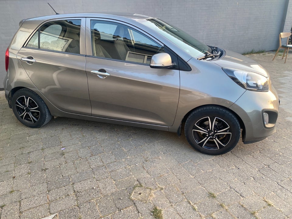 Kia Picanto 1,0 Exclusive 5d