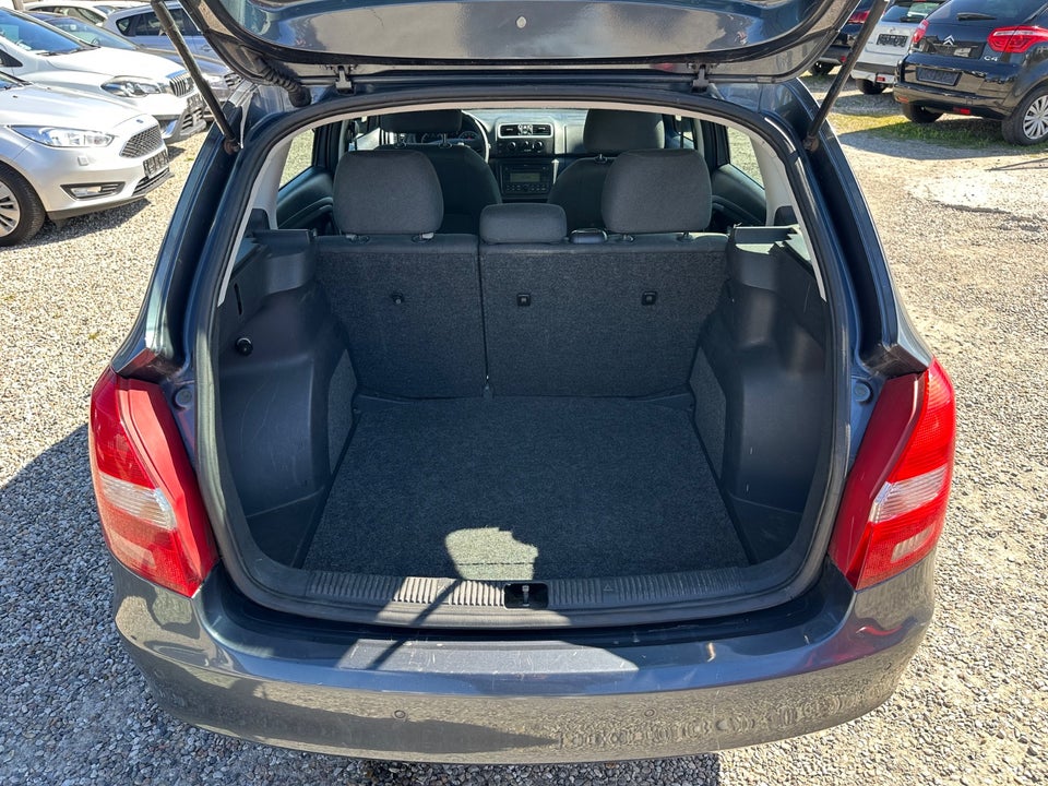 Skoda Fabia 1,4 16V Ambiente Combi 5d