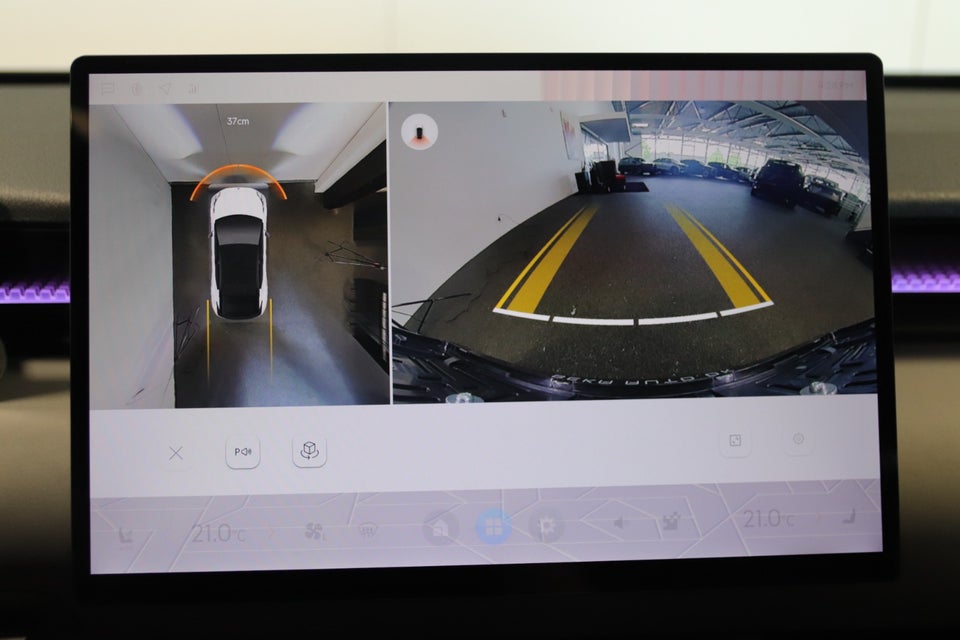 Lynk & Co 02 More 5d