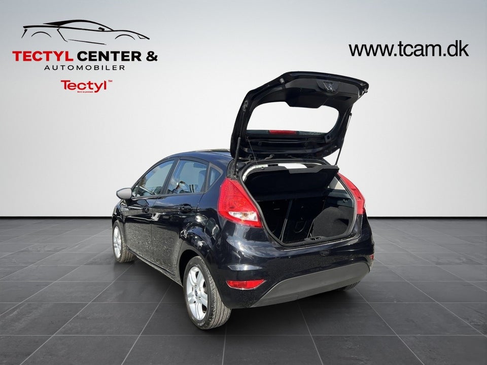 Ford Fiesta 1,6 TDCi 90 ECO 5d