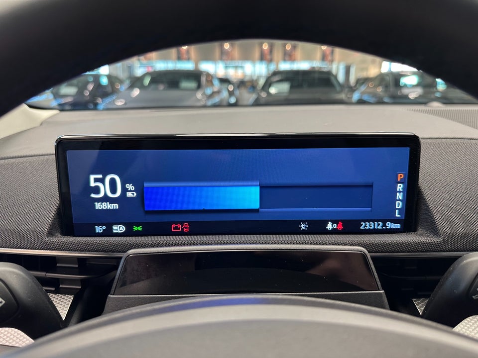 Ford Mustang Mach-E 75 Standard Range 5d