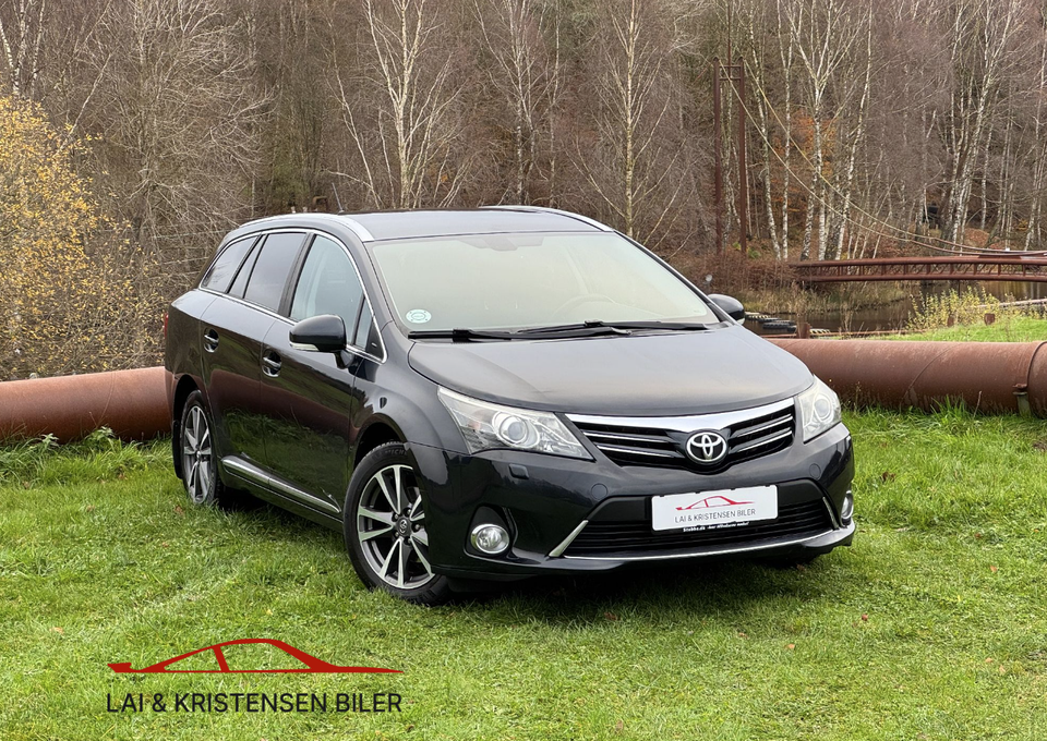 Toyota Avensis 2,0 D-4D T2 Premium stc. 5d