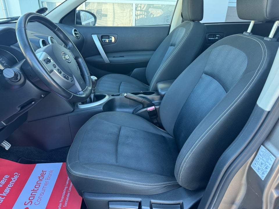 Nissan Qashqai 1,6 dCi Tekna 5d