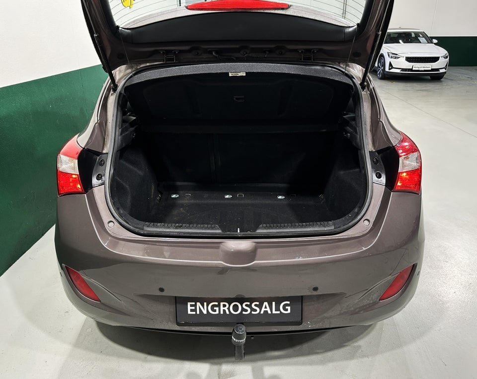 Hyundai i30 1,6 CRDi 128 Style aut. 5d