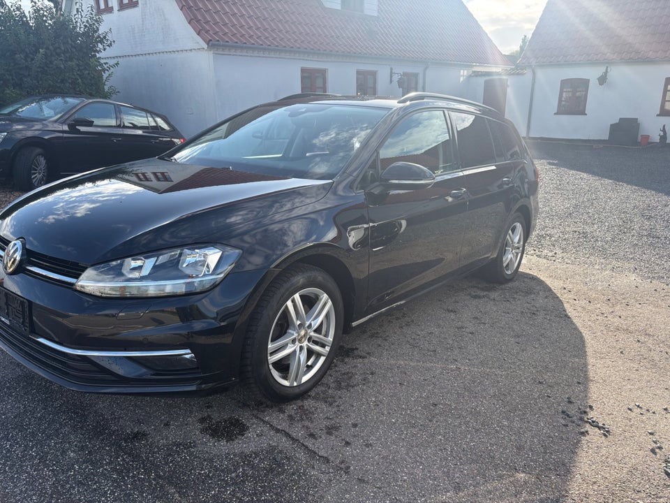 VW Golf VII 1,6 TDi 115 Comfortline Variant 5d