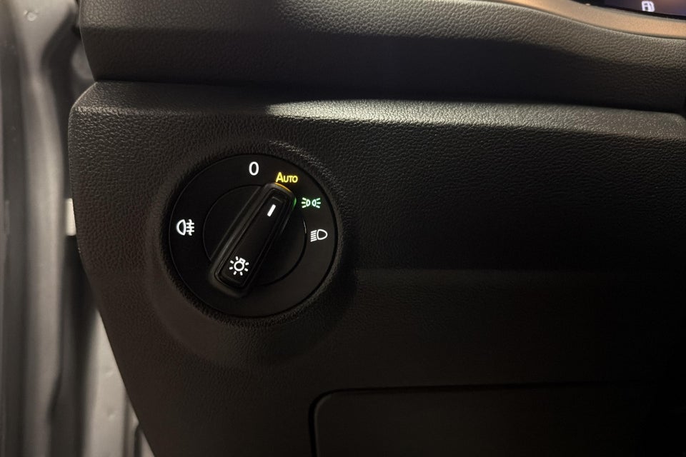 VW T-Roc 1,5 TSi 150 Life DSG 5d