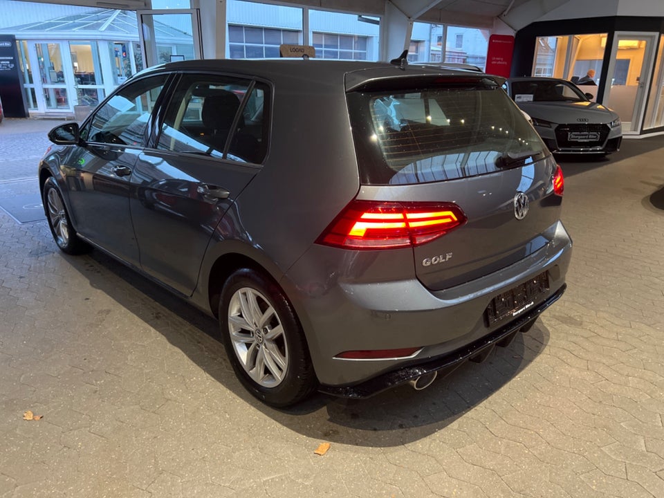 VW Golf VII 2,0 TDi 150 Comfortline DSG 5d