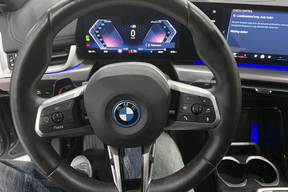 BMW iX1 eDrive20 M-Sport 5d