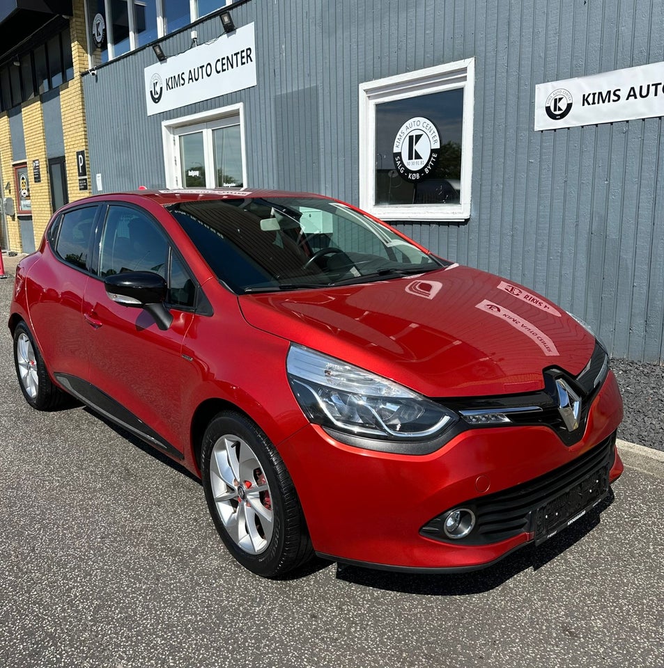 Renault Clio IV 1,5 dCi 90 Limited Sport Tourer 5d