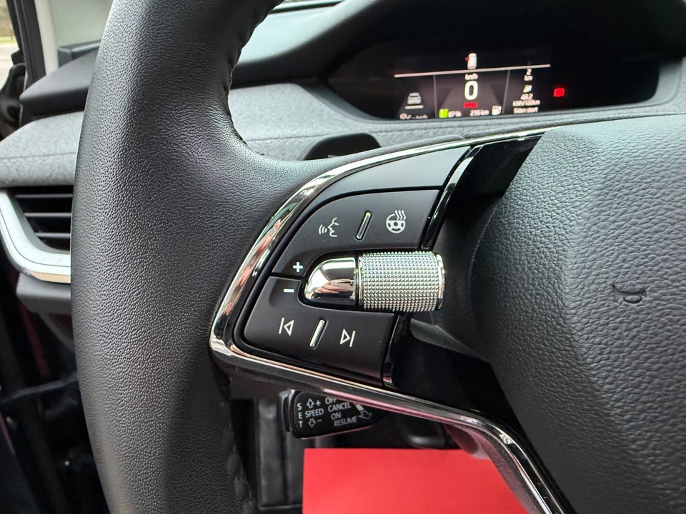 Skoda Enyaq 60 iV Loft 5d